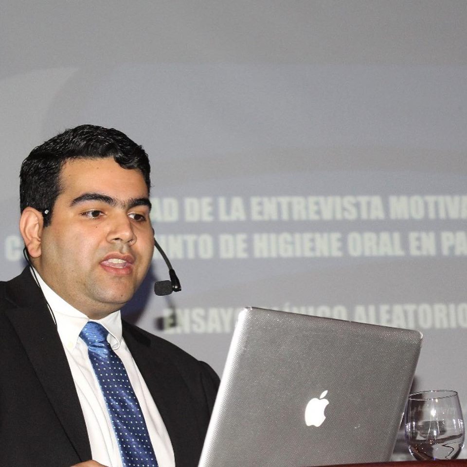 UNIBE y su Centro de Investigacion en Biomateriales y Odontologia CIBO presentan resultados de investigacion en pacientes con ortodoncia