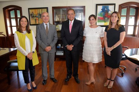 Dra. Odile Camilo, embajador Gianlucca Grippa, Dr. Julio A. Castaños Guzmán, Priscila M. Torres, Dra. Loraine Amell