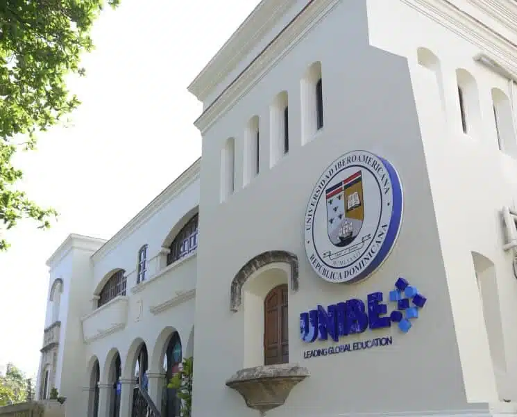 Universidad Iberoaméricana UNIBE