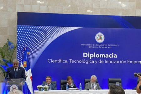 Diplomacia Científica, Tecnológica e Innovación Empresarial