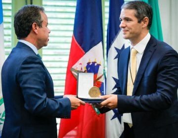 Director de la Escuela de Arquitectura de Unibe es reconocido como “Visitante distinguido de la ciudad de San Juan, Puerto Rico”