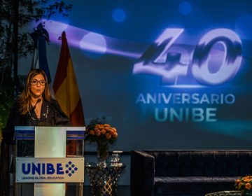 Unibe inaugura ciclo de conferencias con ponencia magistral del expresidente de España, don Felipe González